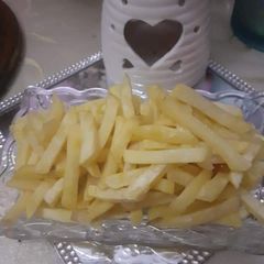 A picture of French fries Frites.