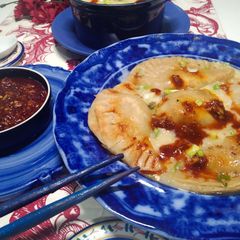 A picture of Dumplings With Noodles Soup.