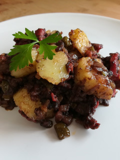 Una foto de Revuelto de morcilla y chorizo