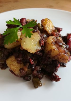 Foto principal de Revuelto de morcilla y chorizo