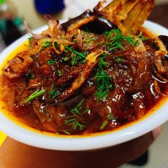 A picture of Restaurant style Malai pyaz gravy.