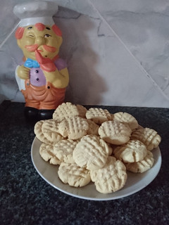 Una foto de Galletitas fáciles 🌸