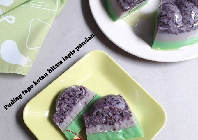 Puding tape ketan hitam lapis pandan