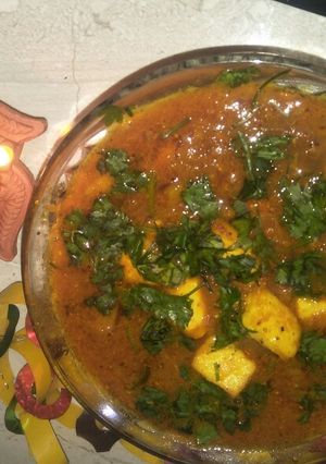 A picture of Paneer Curry.
