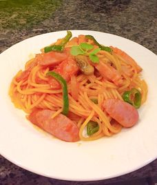 xúc xích thịt xông khói