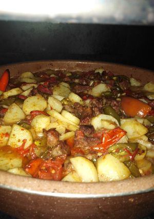 صورة لوصفة صينية خضار باللحمه 😋