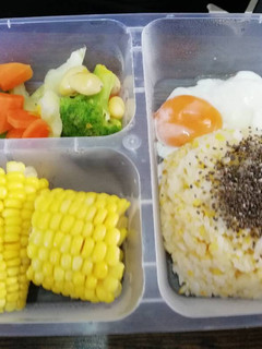 A picture of Healthy Bento set.