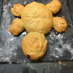 A picture of Chocolate turtle bread.