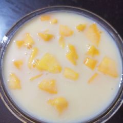 A picture of Mango custurd.