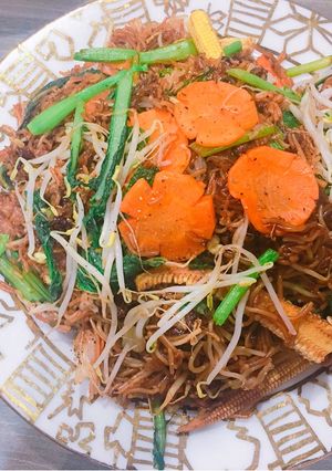 Hình của món Miến xào kiểu Thái cải biên ạ.