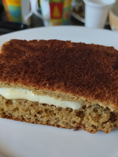 Una foto de Sándwich🧀de queso🥯en pan de plátano casero🍞🍌🥯