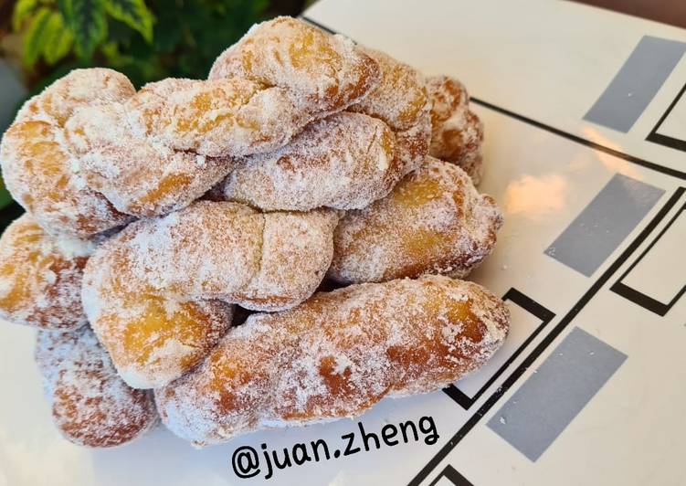 Cara Gampang Menyiapkan Korean Twisted Donuts recipe Farah Quinn Anti Gagal