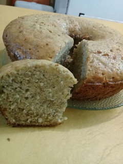 Una foto de • Budín de banana • Súper fácil y húmedo