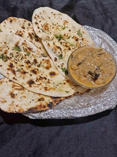 🧄🧄கார்லிக்🧄🧄நாண்🥖🥖(garlic naan recipe in tamil) செய்முறை முக்கிய புகைப்படம்