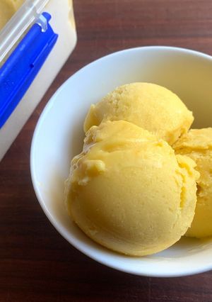 A picture of Mango & Coconut Sorbet.