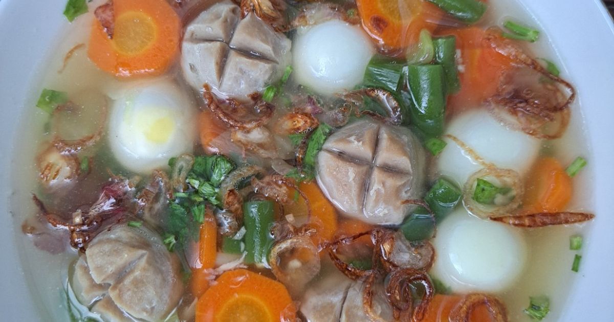 Sup Telur Puyuh Bakso
