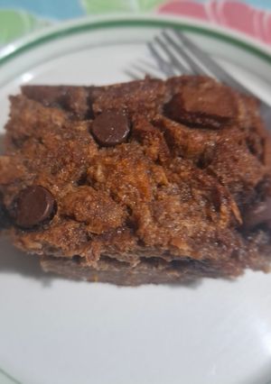 Una foto de Budín de pan de doble chocolate