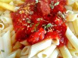 Macarrones con salsa dos chorizos!!