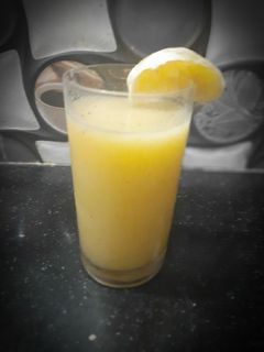 મોસંબી જ્યુસ (sweet lemon juice recipe in gujarati) રેસીપી મુખ્ય ફોટો
