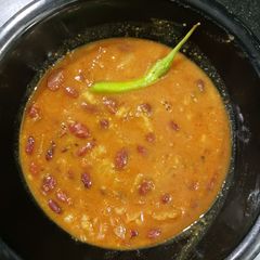 A picture of Rajma Curry.