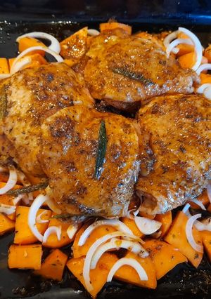 Sült csirkecomb édesburgonyával recept fotója