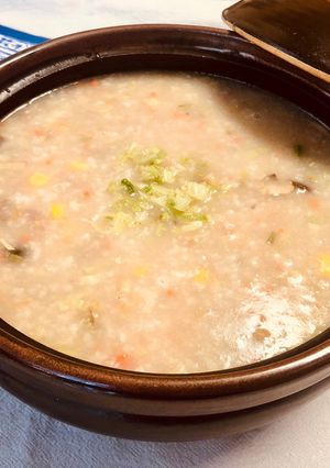 【媽媽家常菜】Free Style 蔬食芋頭鹹粥 的食譜成品照片