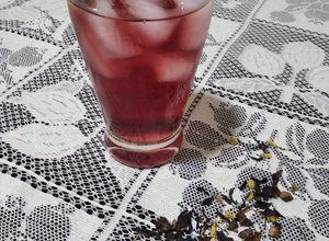 Una foto de Té helado -infusión frutal- 🌺🍒