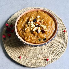 A picture of Roti halwa.