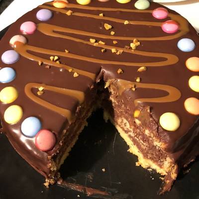 Gâteau anniversaire facile de la cuisine de sese - Cookpad