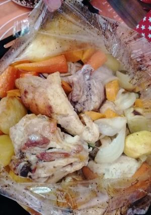 Omlós csirke, omlós zöldségekkel recept fotója