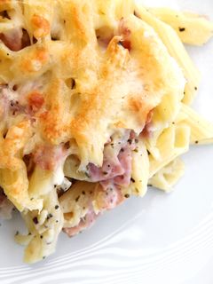 Rakott sonkás penne recept fotója