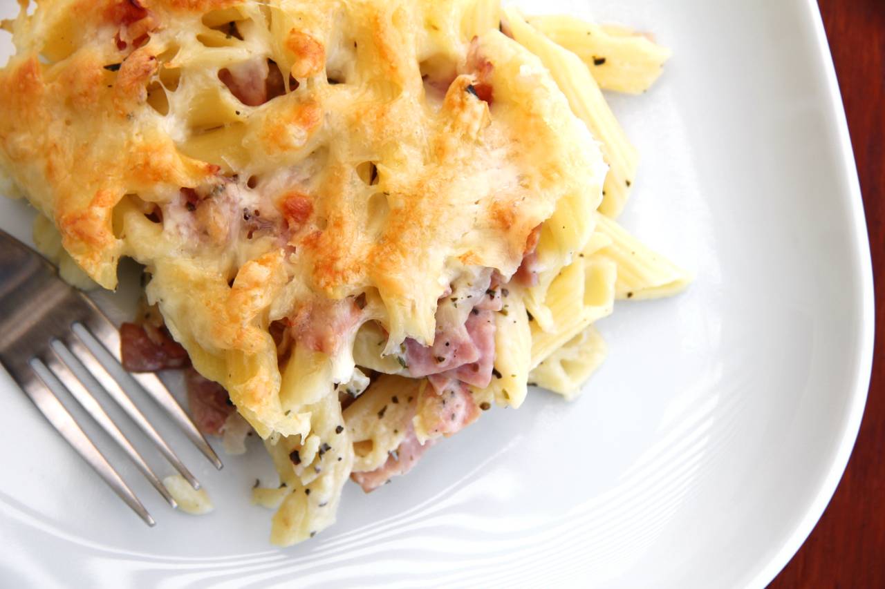 Rakott sonkás penne recept recept fotó