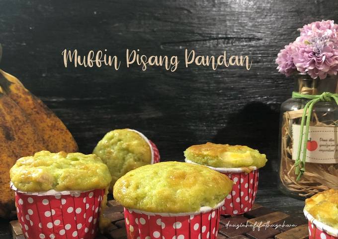 158. Muffin Pisang Pandan