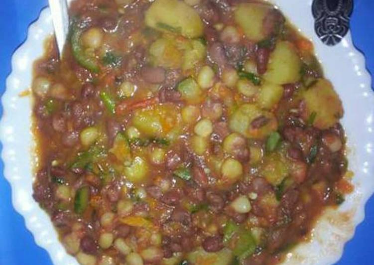 Step-by-Step Guide to Prepare Any-night-of-the-week Githeri with potatoes