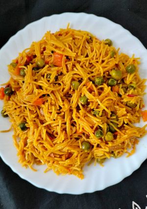 A picture of Vermicelli vegetable upma.