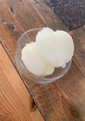 Une photo de Sorbet citron jaune