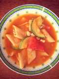 Sopita tomatosa de verduras