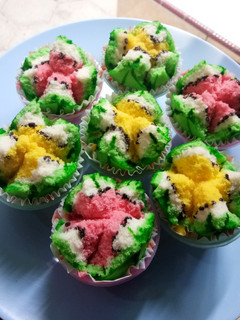Foto resep Bolu Kukus Semangka Mekar (ukuran 1/2 kg)
