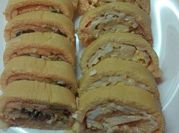 Una foto de palmitos rellenos