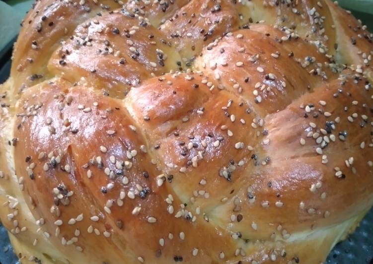 Bagaimana Membuat Challah Bread, Bisa Manjain Lidah