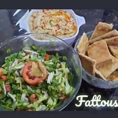 A picture of Fattoush Salad.