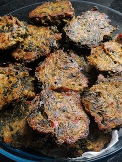 Una foto de Bocadillos de Kale al horno súper ricos!!!