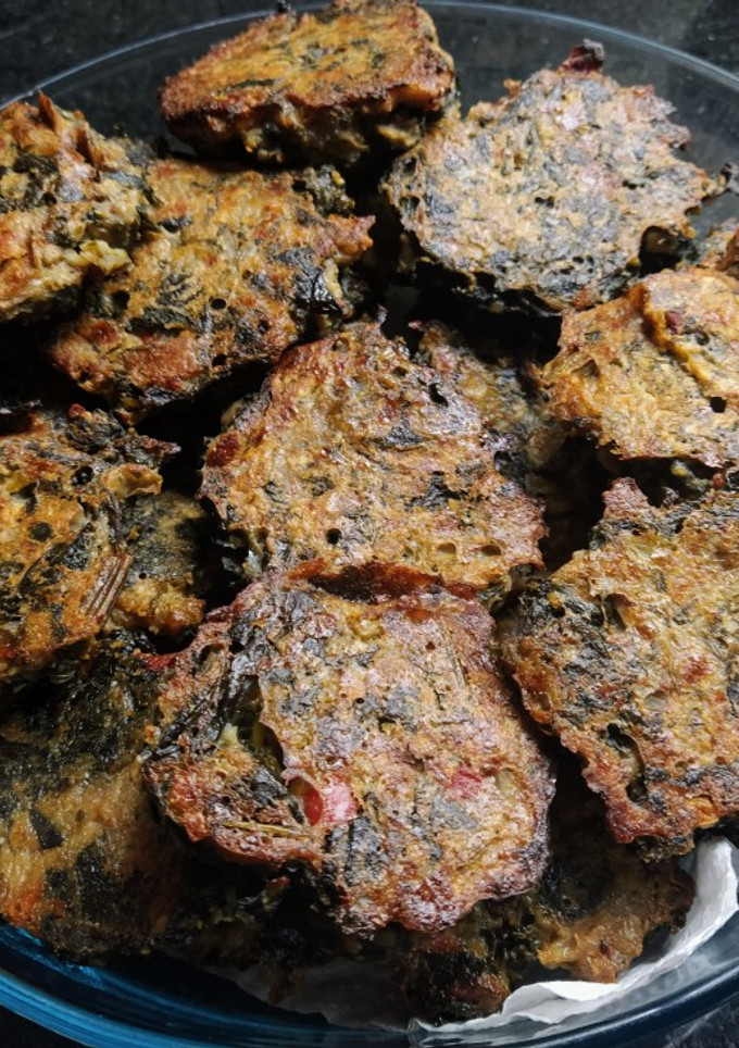 Una foto de Bocadillos de Kale al horno súper ricos!!!