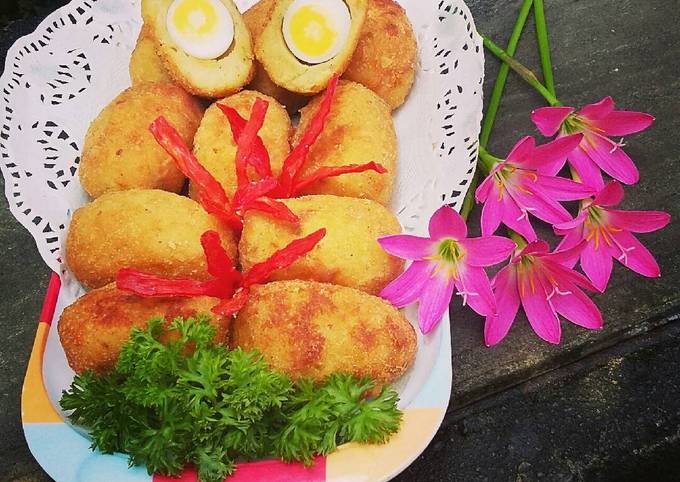 Resep Kroket Kentang Telur Puyuh Oleh Aliet Harsanti Cookpad