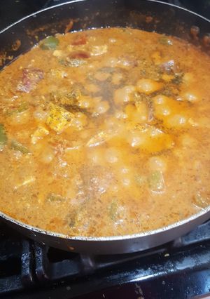 A picture of Paneer tikka Masala.