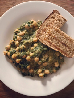 Una foto de Espinacas con garbanzos