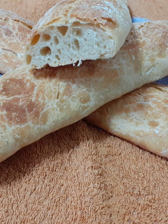 Una foto de Baguettes muy crujientes