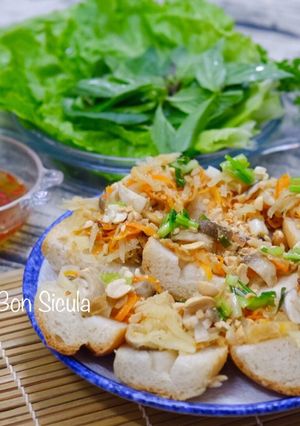 Hình của món Bánh Mì Hấp Chay.