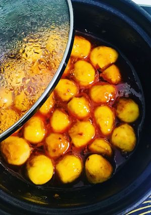 Hình của món Trứng cút rim sate.