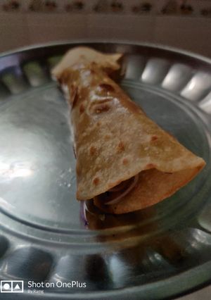 சப்பாத்தி எஃ மயோ ரோல் செய்முறை முக்கிய புகைப்படம்